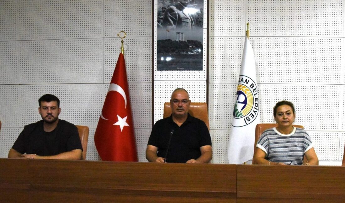 Güney Edirne Katı Atık Birliği’nin (GÜNEKAB) olağan meclis toplantısında iki
