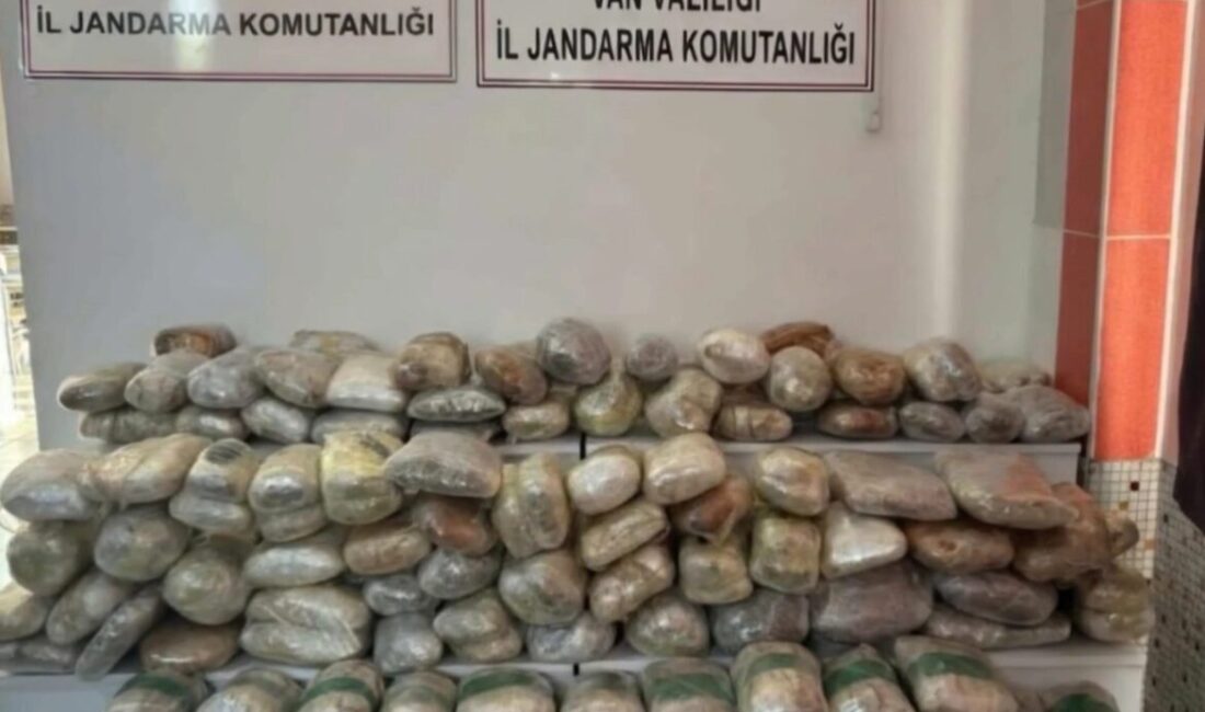 Jandarma ekiplerinin Hakkari ve Samsun’da düzenlediği operasyonlarda toplam 265 kilogram