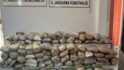 Jandarma ekiplerinin Hakkari ve Samsun’da düzenlediği operasyonlarda toplam 265 kilogram