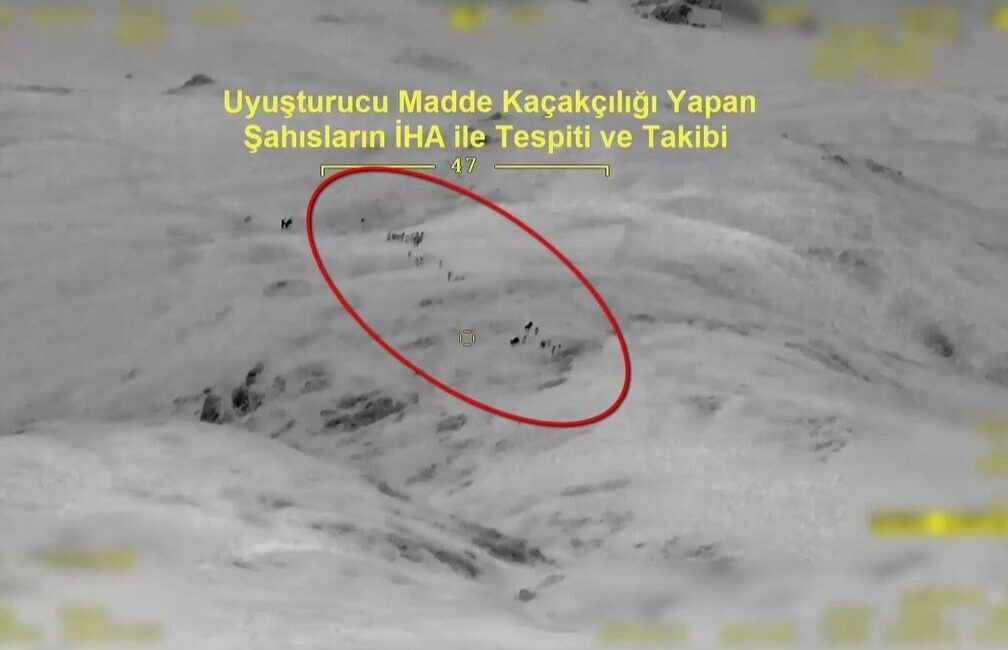İçişleri Bakanlığı, Hakkari'de jandarma ekiplerince Jandarma İHA (JİHA) destekli düzenlenen