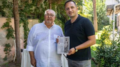 Bornova Belediyesi’nin ev sahipliğinde düzenlenen özel bir söyleşi ve imza