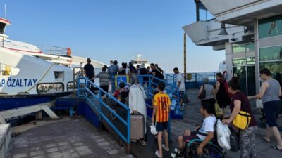 İzmir’den Urla ve Mordoğan’a günübirlik yaz seferleri sürüyor. 27 Haziran’da