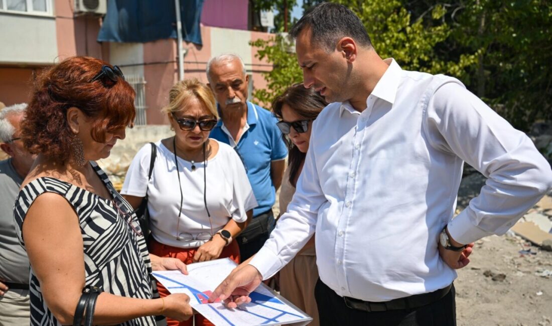 İzmir Bornova Belediye Başkanı Ömer Eşki, Serintepe Mahallesi’nde (Kandere) kronikleşen trafik