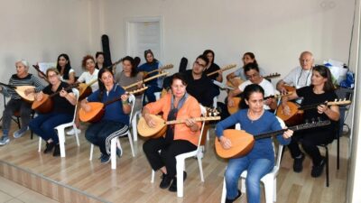 Çiğli Belediyesi, kültür ve sanat alanındaki kurslarına güz döneminde de