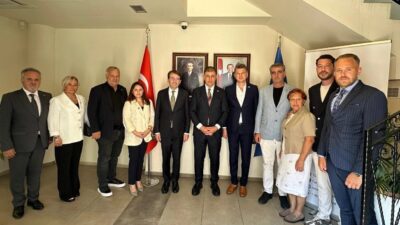 Kosova’daki çalışma ziyareti kapsamında Başbakan Albin Kurti ve dört bakanın