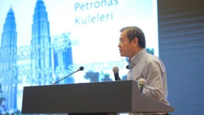 Japon Deprem Uzmanı Yoshinori Moriwaki’nin katıldığı GEBKİM OSB'deki programda Türkiye’nin