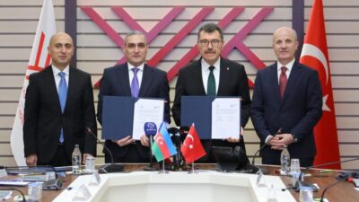Yükseköğretim Kurulu (YÖK) Başkanı Prof. Dr. Erol Özvar, Türkiye ile