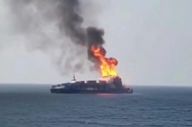 Karadeniz’de Rusya’ya ait FESCO konteyner gemisi İHA saldırısına uğradı. Büyük