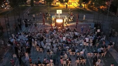 Bursa İnegöl Belediyesi’nin “İnegöl’de Yaz Etkinlikleri” kapsamında düzenlediği “Karagöz’ün Salıncağı”
