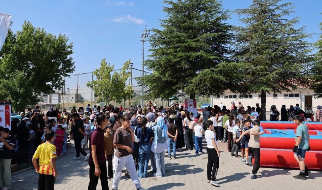 Kayseri Büyükşehir Belediyesi Spor A.Ş. tarafından düzenlenen 4-6 Yaş Yaz