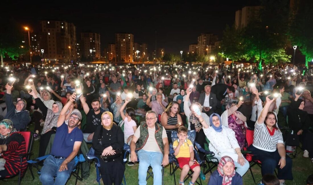 Kayseri Melikgazi Belediye Başkanı Doç. Dr. Mustafa Palancıoğlu, Melikgazi’de müzik