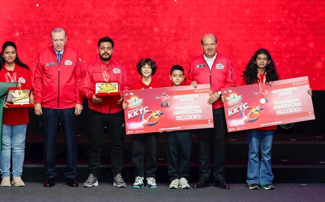 Kayseri'den üç eğitim kademesinde aynı anda finale kalan tek kurum