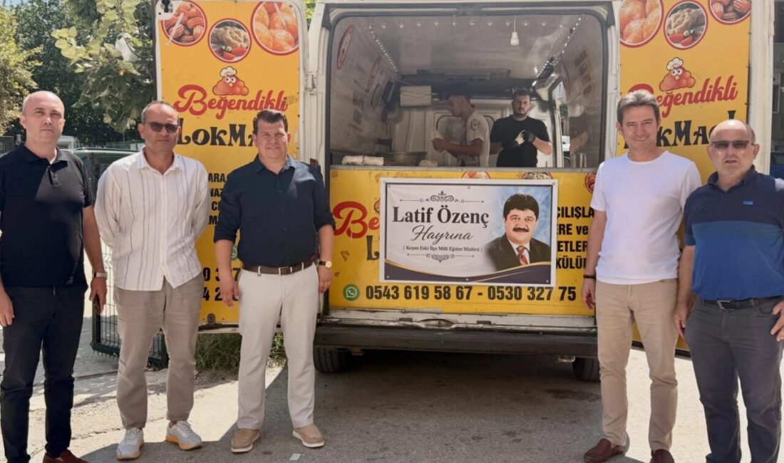 Keşan eski İlçe Millî Eğitim Müdürü Latif Özenç, vefatının yıl