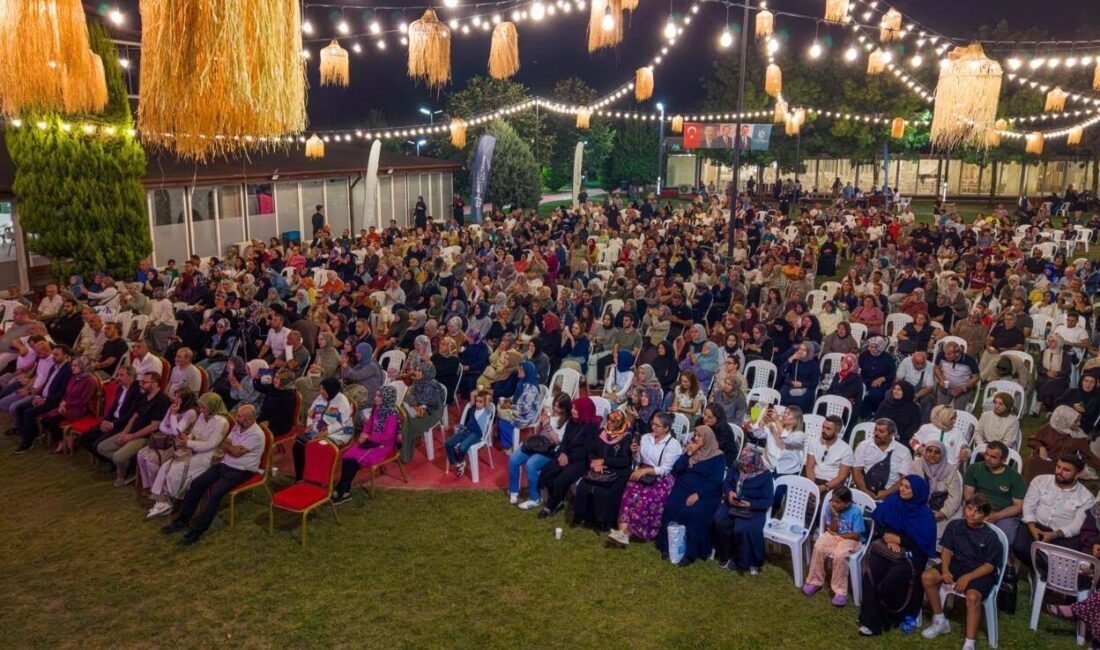 Kocaeli Büyükşehir Belediyesi’nin “Ailem Kocaeli Buluşmaları” kapsamında düzenlediği program, Anne