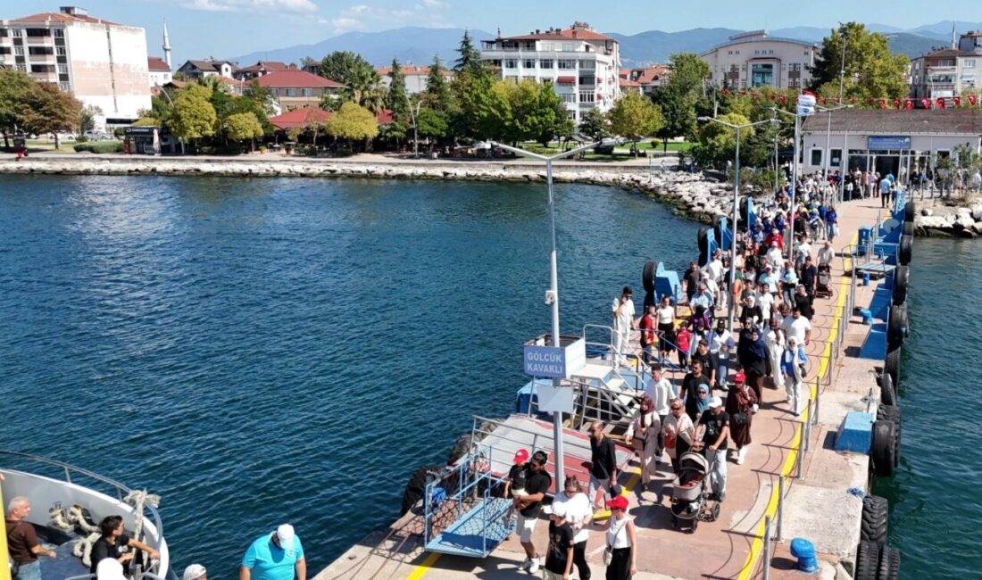 Kocaeli Büyükşehir Belediyesi tarafından, TEKNOFEST Mavi Vatan süresince vatandaşların festival