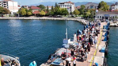 Kocaeli Büyükşehir Belediyesi tarafından, TEKNOFEST Mavi Vatan süresince vatandaşların festival
