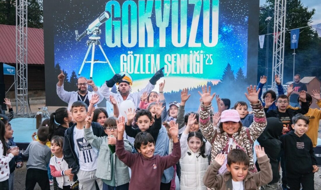Kocaeli Büyükşehir Belediyesi bünyesinde faaliyet gösteren Kocaeli Bilim Merkezi, yıldızlara