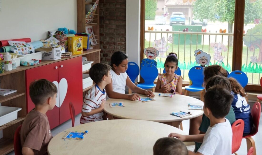 Kadın ve aile odaklı sosyal belediyecilik anlayışıyla Türkiye’ye örnek projeleri