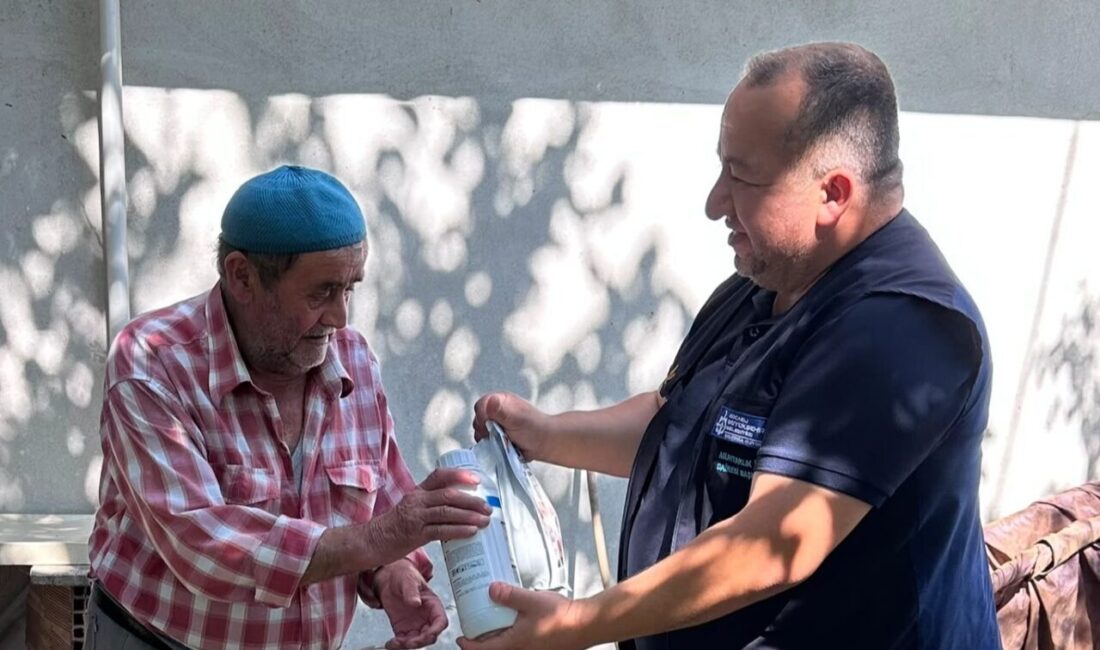 Kocaeli İzmit’te yaşanan dolu yağışından zarar gören meyve bahçeleri için