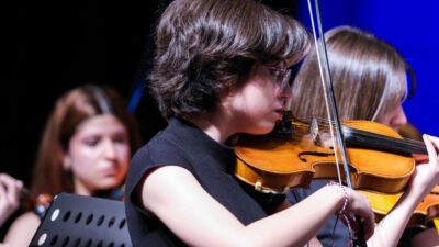 Kocaeli Büyükşehir Belediyesi’nin kültür-sanat ve üretim odaklı yapısıyla öne çıkan