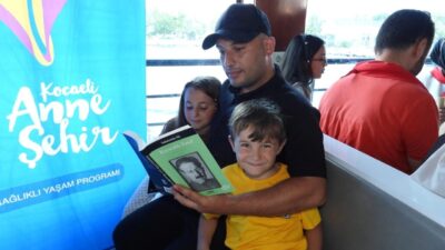 Kocaeli Büyükşehir Belediyesi, kitap okuma kültürünü yaygınlaştırmak ve kitapların birleştirici