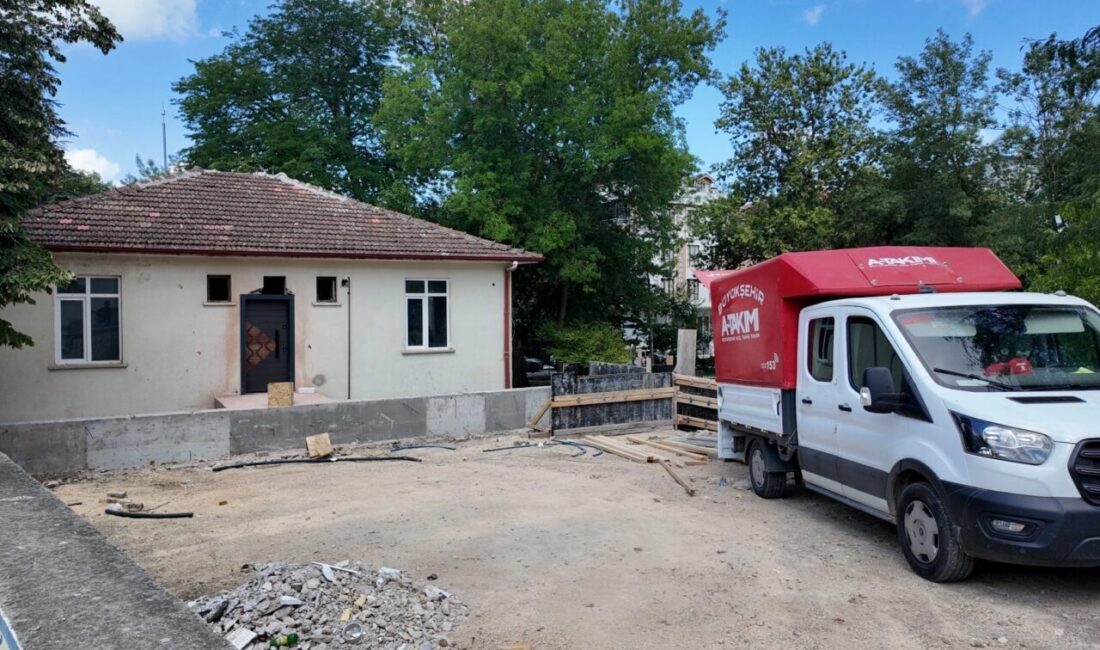 Kocaeli Büyükşehir Belediyesi’nin 65 yaş üzeri vatandaşların sosyal hayata daha