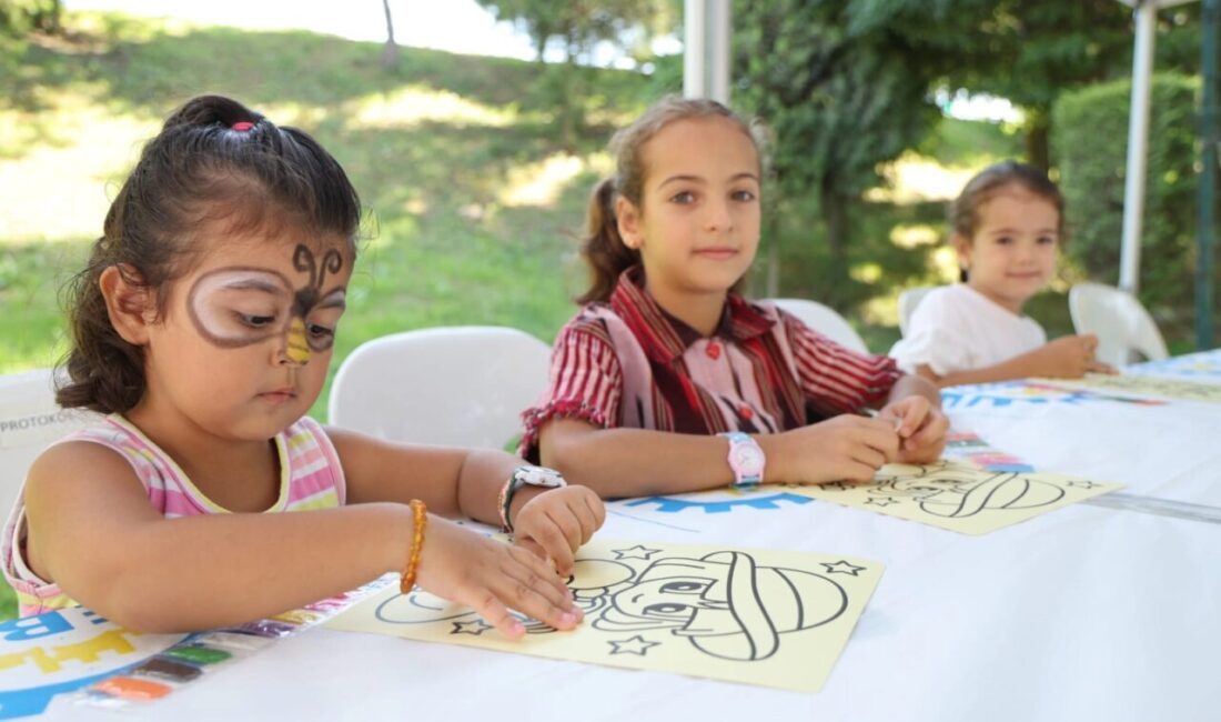 Kocaeli Gebze Belediyesi’nin “Yaz Seninle Güzel” anlayışıyla düzenlediği Atölyem Parkta