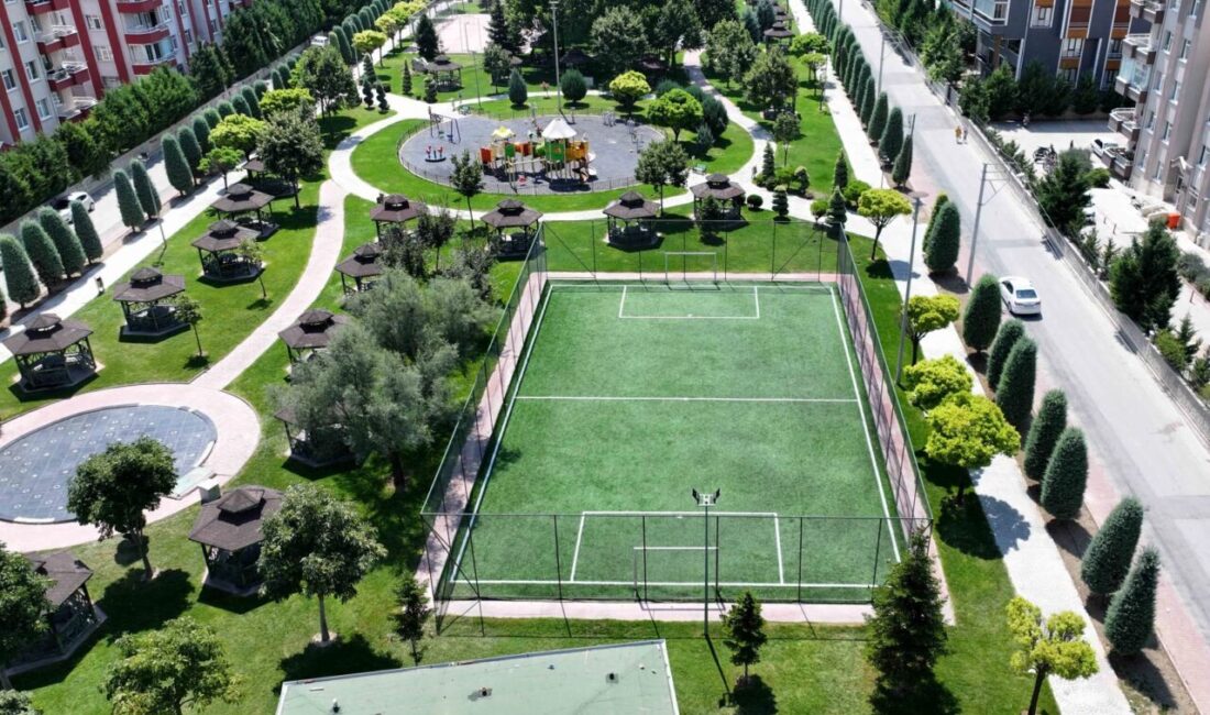 Karatay Belediyesi tarafından ilçedeki okulların ve ihtiyaç duyulan mahallelerin spor