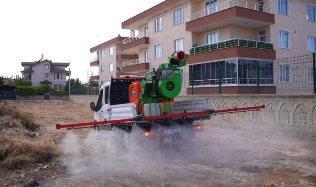 Konya'da Karatay Belediyesi, ilçe genelinde haşereyle mücadele çalışmalarını hava araçlarıyla