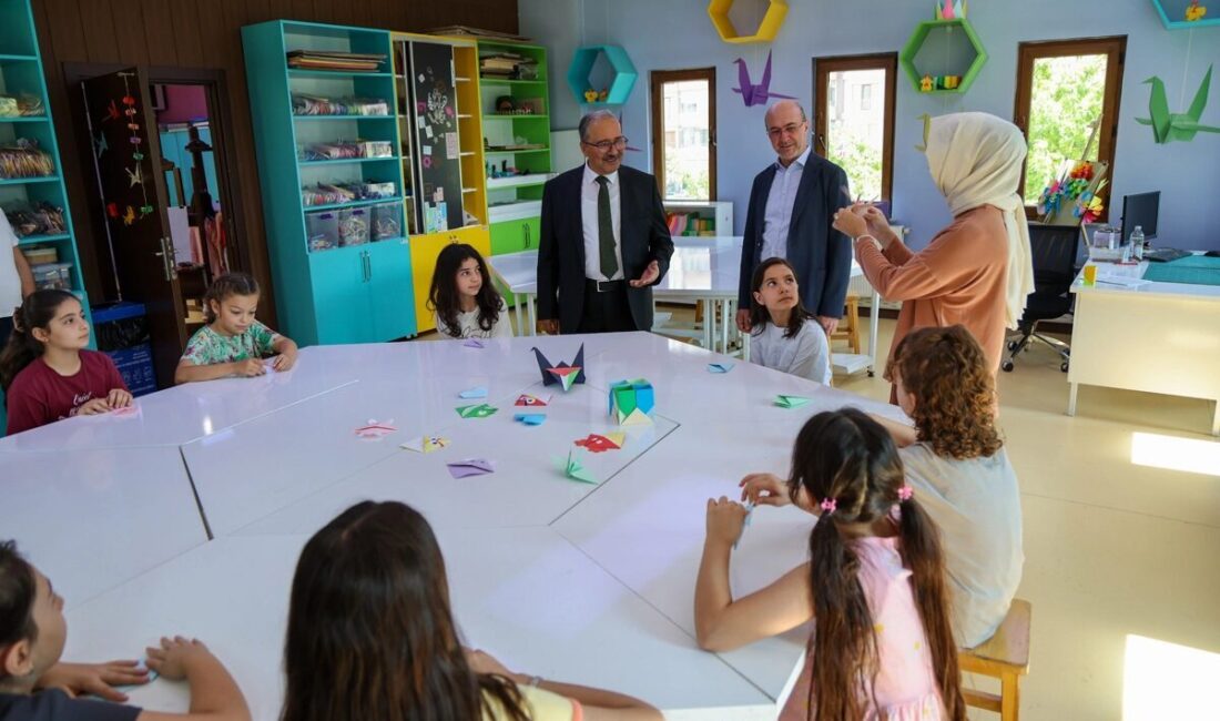 Selçuklu Belediye Başkanı Ahmet Pekyatırmacı, Selçuklu Kaymakamı Ali Candan ile