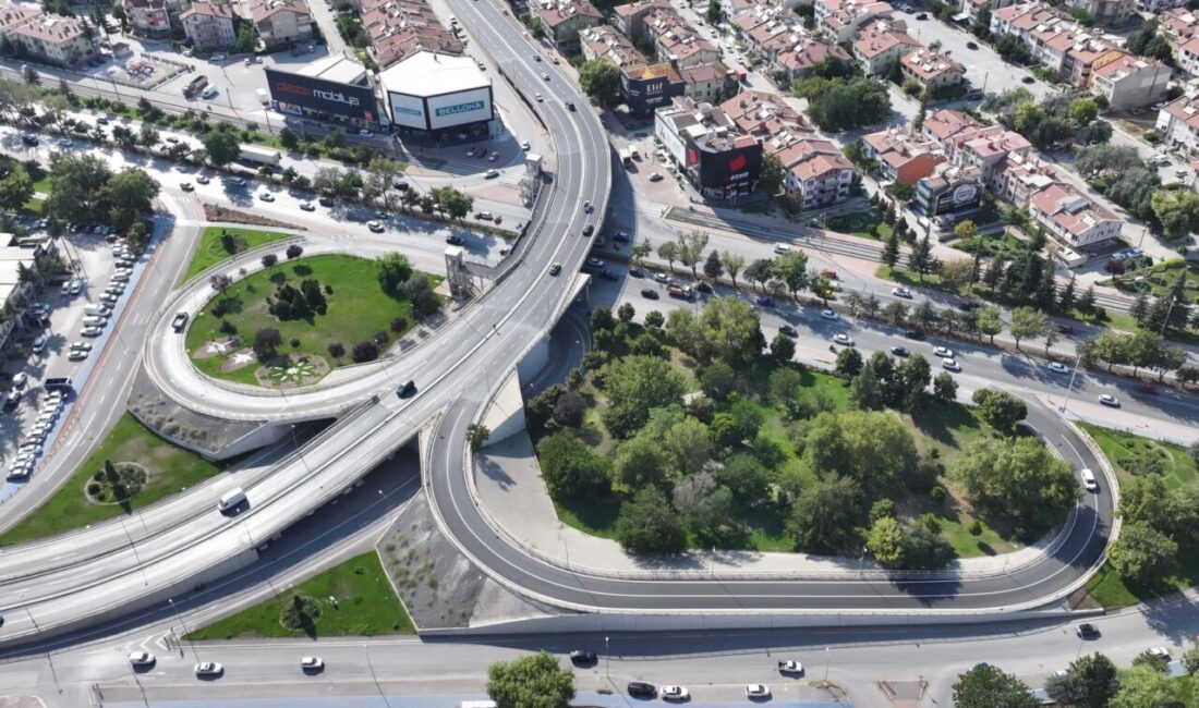 Konya Büyükşehir Belediyesi, şehir genelinde ulaşım konforunu artırmak ve yol