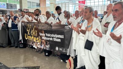 Konya Büyükşehir Belediyesi tarafından daha önce umreye gidememiş emekli ve