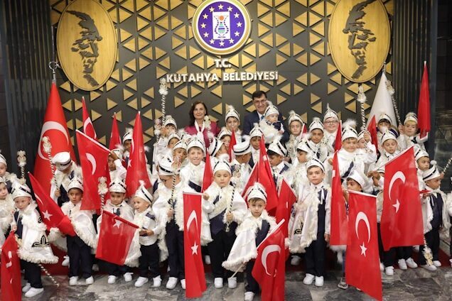 Kütahya Belediyesi’nin geleneksel hale getirdiği Toplu Sünnet Töreni, 48 çocuk