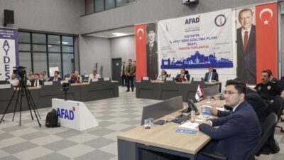Kütahya’da İl Afet Risk Azaltma Planı (İRAP) Bilgilendirme Toplantısı gerçekleştirildi.