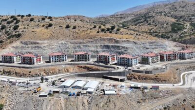 Malatya Büyükşehir Belediye Başkanı Sami Er, Vali Seddar Yavuz, Yeşilyurt