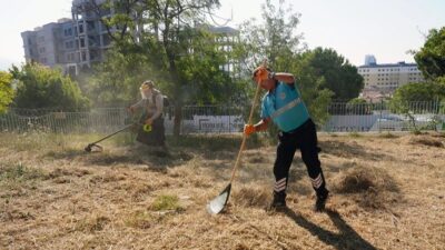 Maltepe Belediyesi, 2026-2027 eğitim-öğretim yılı öncesinde ilçe genelindeki okullarda temizlik