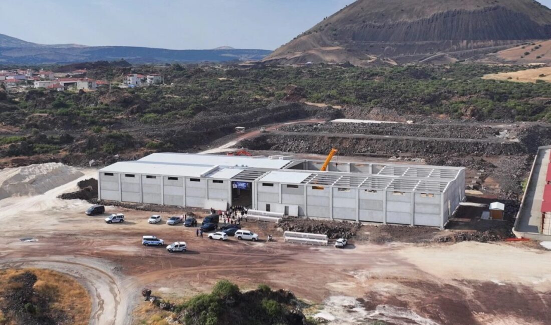 Manisa Büyükşehir Belediye Başkanı Besim Dutlulu, Kula programı kapsamında yapılan