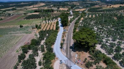 Manisa Büyükşehir Belediyesi, il genelindeki asfalt çalışmalarını aralıksız sürdürüyor. Soma