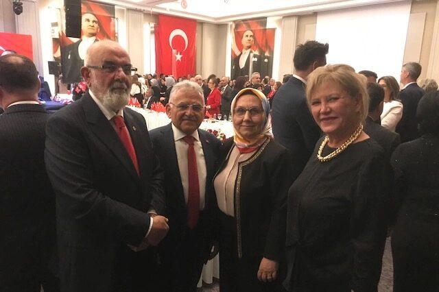 Kayseri Büyükşehir Belediye Başkanı Dr. Memduh Büyükkılıç, 30 Ağustos Zafer
