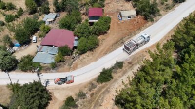 Mersin Büyükşehir Belediyesi, kent genelinde sürdürdüğü ulaşım yatırımlarına kırsal mahallelerde