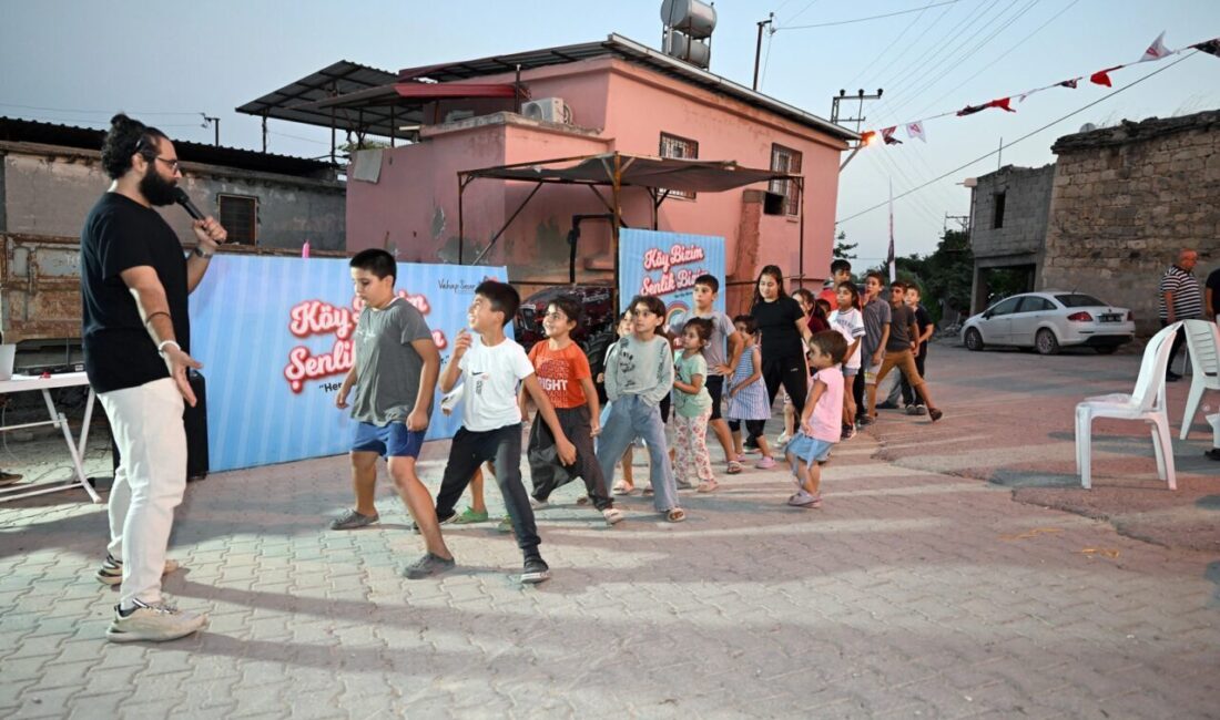 Mersin Büyükşehir Belediyesi’nin kırsal mahallelerde sosyal yaşamı canlandıran ve çocukları