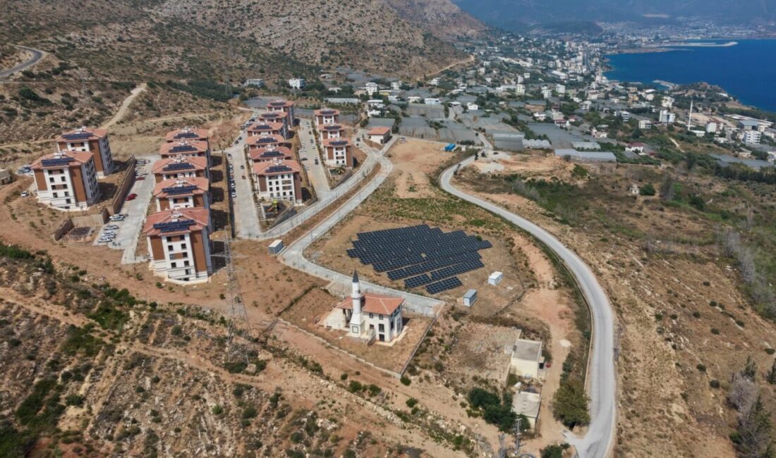 Mersin Büyükşehir Belediyesi, Aydıncık ilçesinde ulaşım altyapısını güçlendirmeye yönelik çalışmalarını