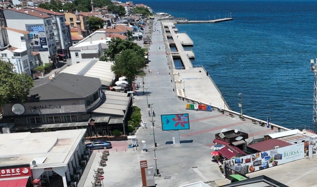 Mudanya Belediyesi, ilçe girişinde denize karşı faaliyet gösteren mülkiyetindeki taşınmazını