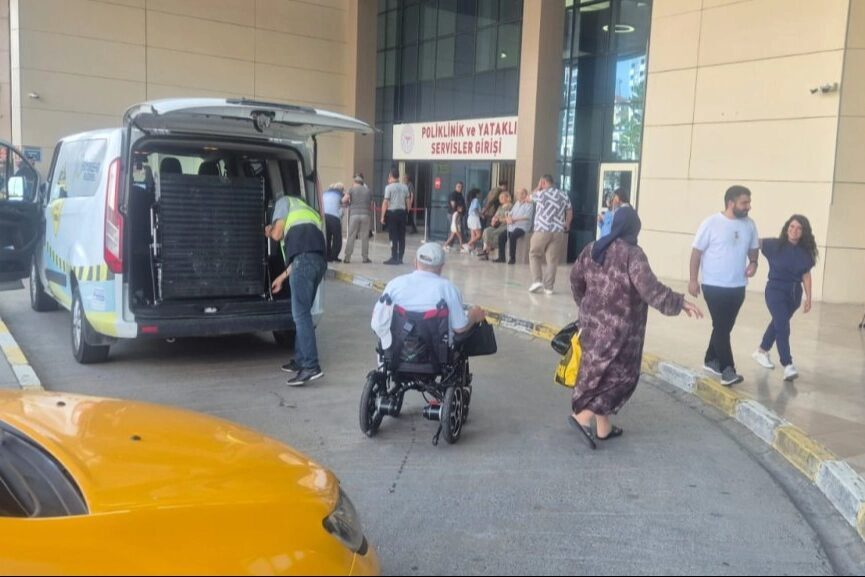 Ordu Büyükşehir Belediyesi, engelli bireylerin günlük yaşamda ihtiyaç duydukları noktalara
