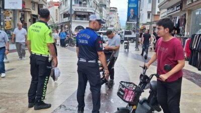 Ordu Büyükşehir Belediyesi Zabıta ekipleri, araç trafiğine kapalı alanlarda motosiklet