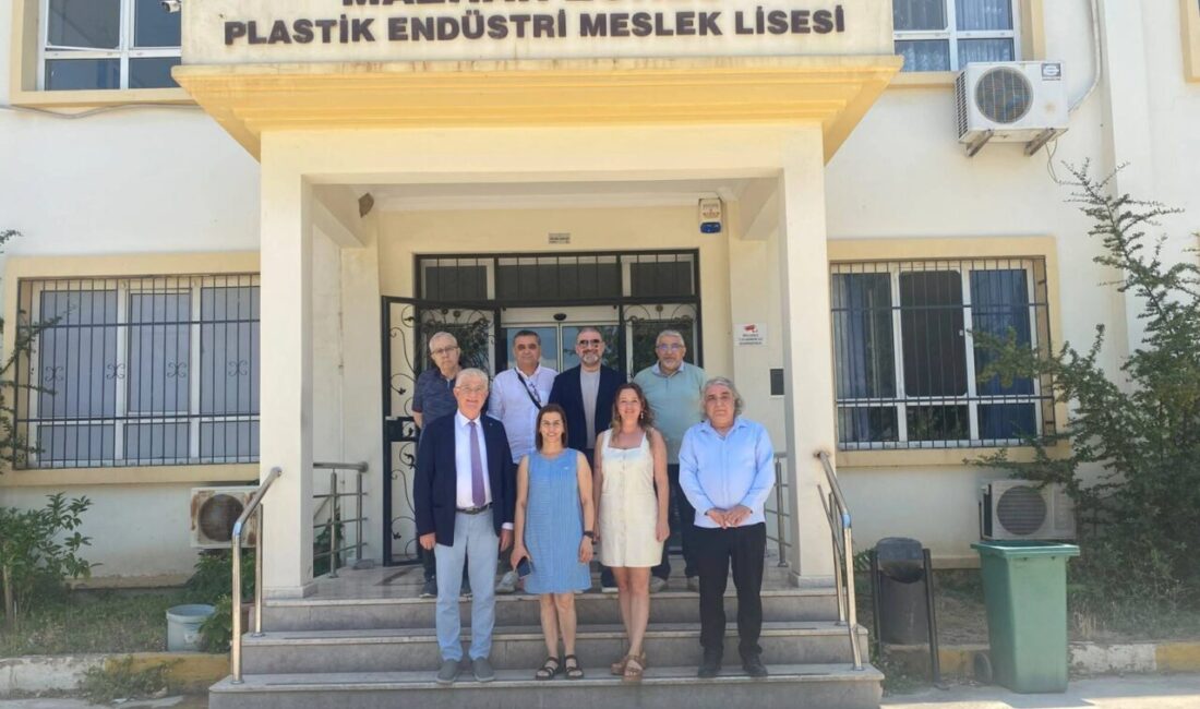 EGEPLASDER Yönetim Kurulu Başkanı Şener Gençer, Türkiye’de üniversite mezunu gençlerin