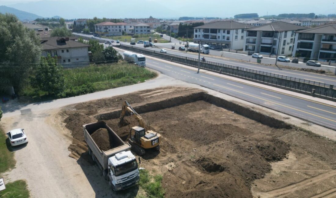 Sakarya Büyükşehir Belediyesi’nin Akyazı’ya kazandıracağı, içerisinde etkinlik alanı, çok amaçlı