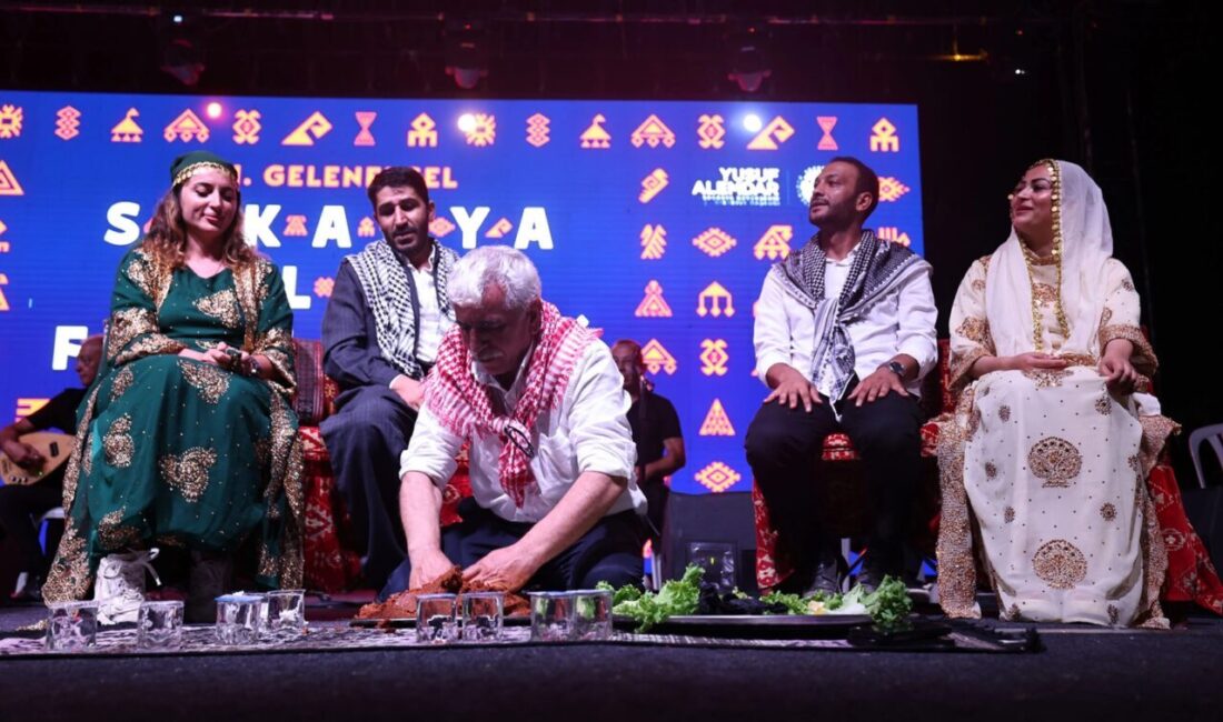 Sakarya Büyükşehir Belediyesi’nin Millet Bahçesi’nde geleneksel hale getirdiği Sakarya Kültür