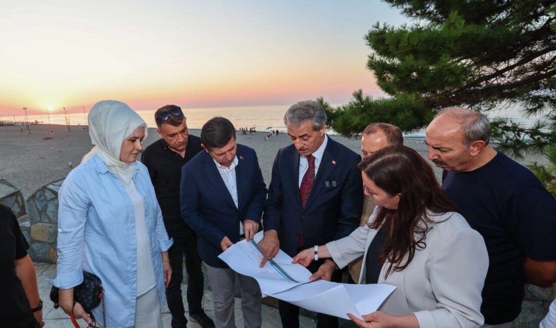 Sakarya Büyükşehir Belediye Başkanı Yusuf Alemdar, şehri adım adım dolaşarak
