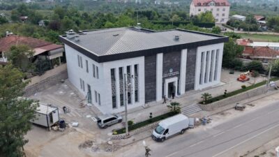 Sakarya Büyükşehir Belediye Başkanı Yusuf Alemdar, Karapürçek’in sosyal yaşamına değer